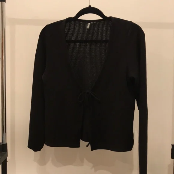 Black Tie-Front Top - Picture 2 of 6